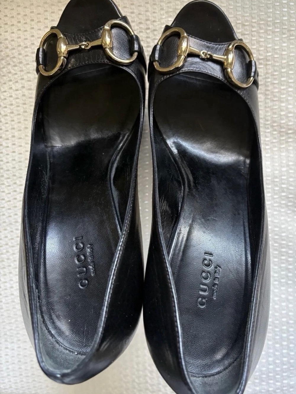 Gucci Horsebit Peep Toe Heels Black Leather Platform Pumps Size 7.5B - Picture 2 of 7